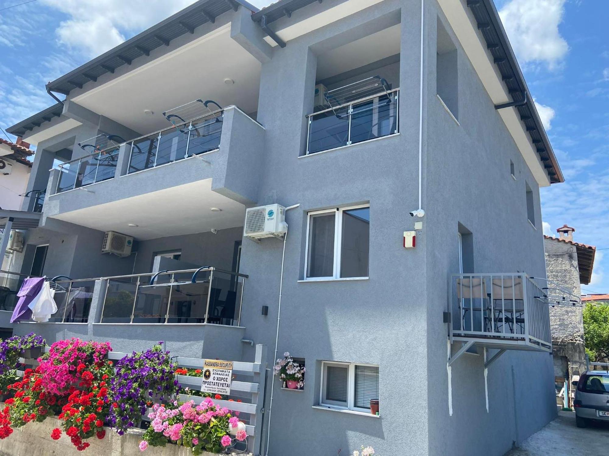 Apartments Miki Polychrono Exterior photo